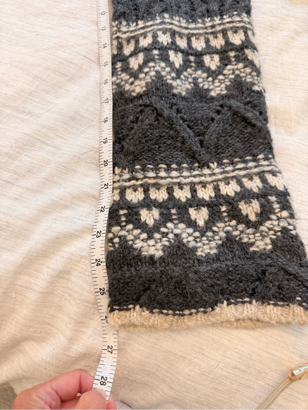 Sanctuary Cozy Fair Isle Knit Sweater in Charcoal & Cream EUC - Picture 8 of 10
